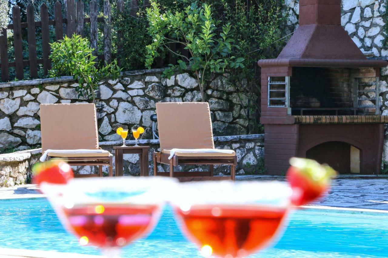 Villa Summer Breeze نِكيانا المظهر الخارجي الصورة